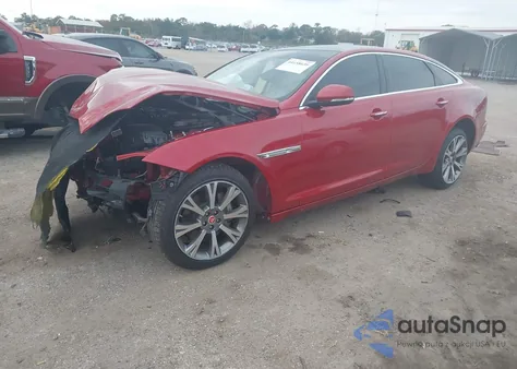 2016 Jaguar Xj Xjl Portfolio z USA, uszkodzony, nr VIN SAJWJ2GD4G8V96867